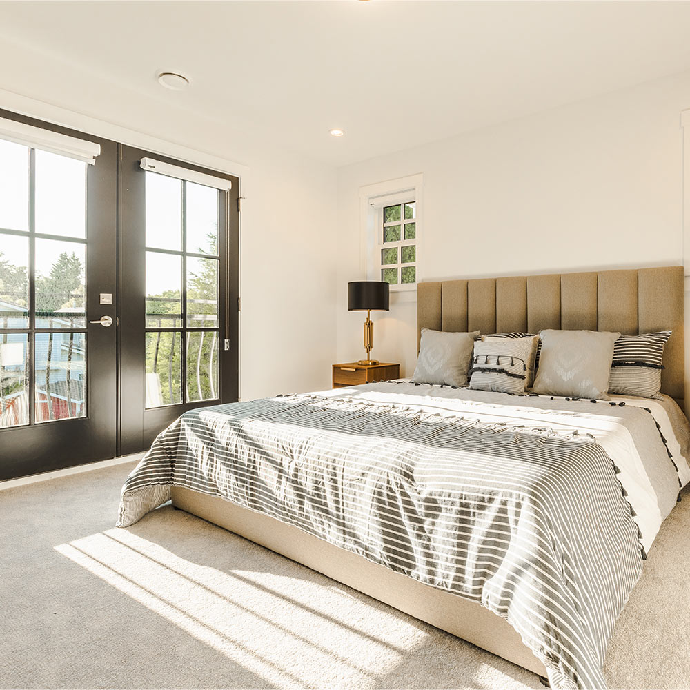 Vancor construction, Completed Home, Manoir 16 Vancor Construction, Completed Home, Manoir , interior view bedroom 16